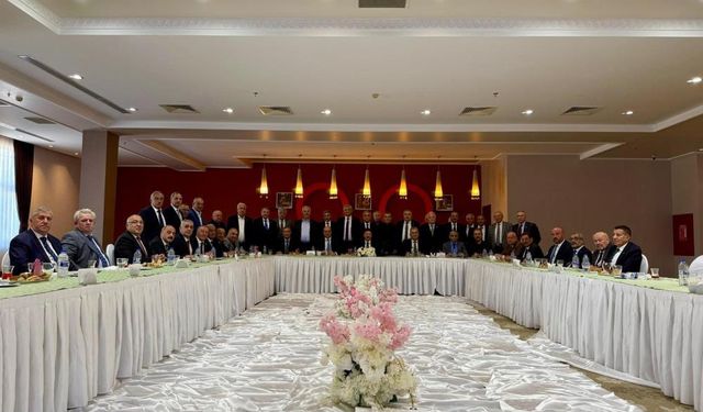 Türkiye Şoförler ve Otomobilciler Federasyonu Afyonda Toplandı