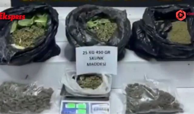 Gaziantep’te narkotik operasyonu: Çok sayıda silah yakalandı