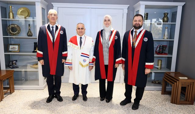 GAÜN akademisyenleri unvanlarını törenle aldı