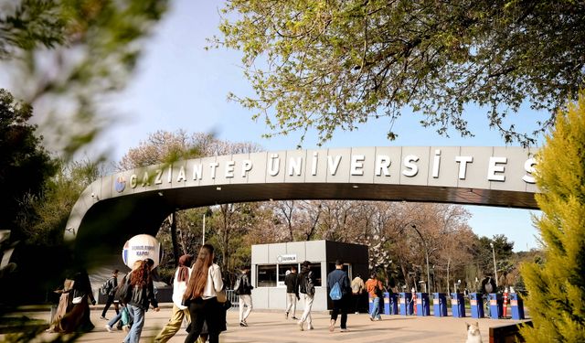 GAÜN Tıp Fakültesi'nden büyük başarı: İlk 20'ye girdi