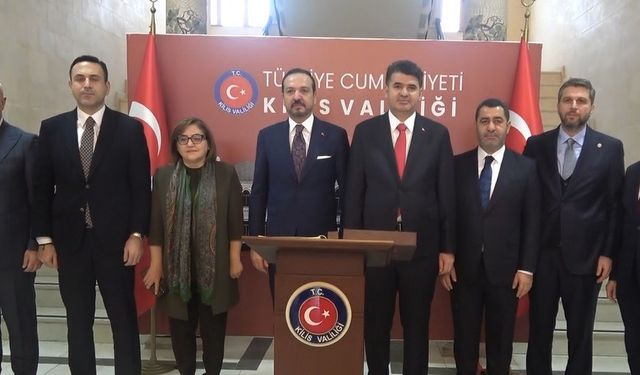 Fatma Şahin’den Suriye ziyareti öncesi Kilis’te kritik görüşme