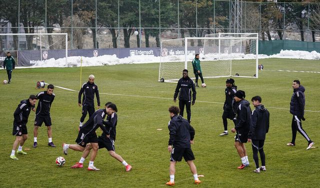 Gaziantep FK'da tempo artıyor