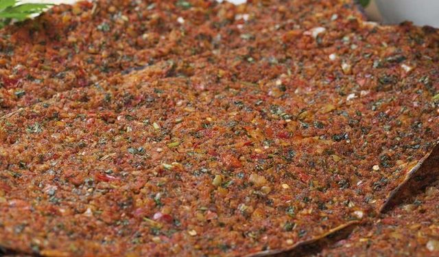 Gaziantep Lahmacunu nasıl yapılır?
