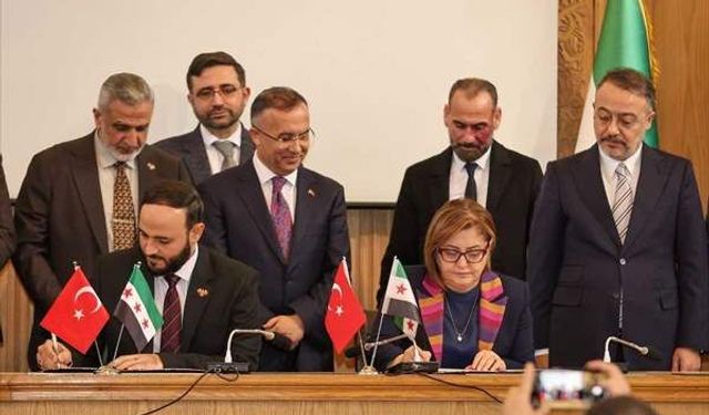 Eski başkandan Halep tepkisi:  “Kent Kaynakları Keyfi Harcanamaz”