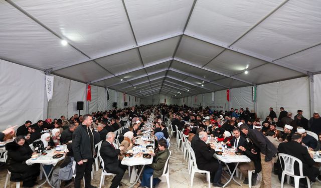 Gaziantep’ten Halep’e 10 Bin Kişilik İftar
