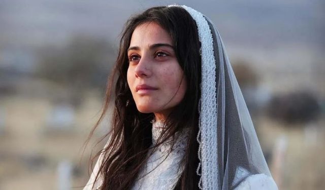 Helin Kandemir kim? Kaç yaşında,nereli hangi filmlerde oynadı?