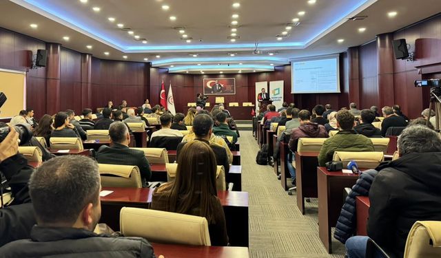 Yapay zekâ destekli dijital habercilik eğitimi düzenlendi