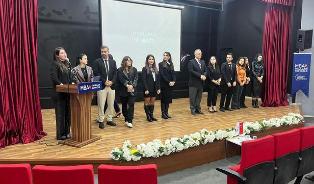 Modern Bilimler Akademisi (MBA) ilkokul öğretmenlerini tanıttı