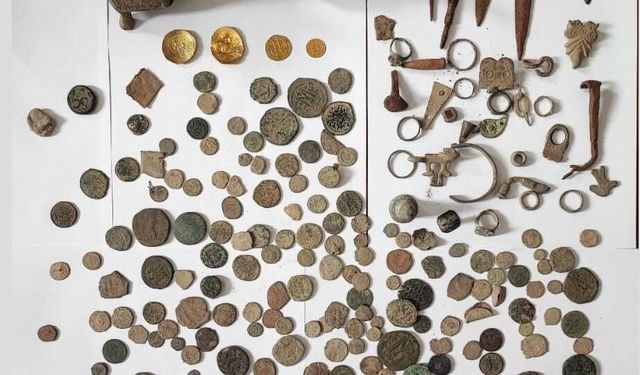 Gaziantep’te tarihi eser operasyonu: 179 sikke ele geçirildi