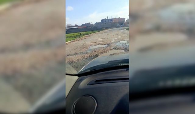 Oğuzeli Karpuz Atan Köyü yolları bakım bekliyor