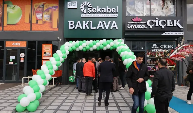Gaziantep’te Uygun Fiyatlı Baklava Satışı Başladı