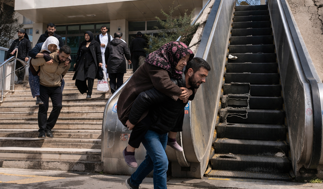Gaziantep’te yürüyen merdivenler “2 gün çalışıyor, 5 gün arızalı”
