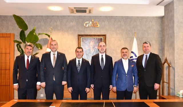 Milletvekili Bozgeyik ihracatçılarla buluştu