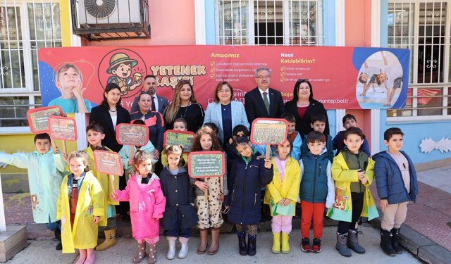 Fatma Şahin proje kapsamında velilerle buluştu