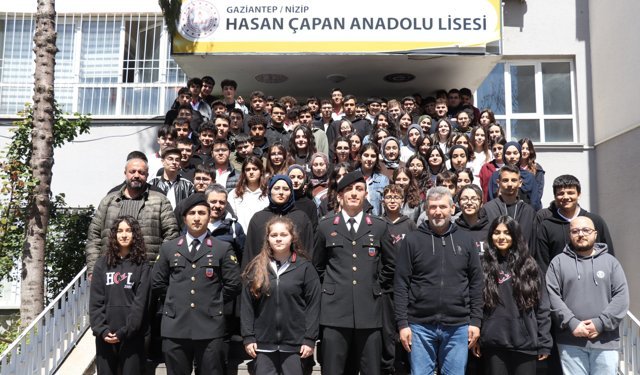 Jandarma mesleği öğrencilere tanıtıldı