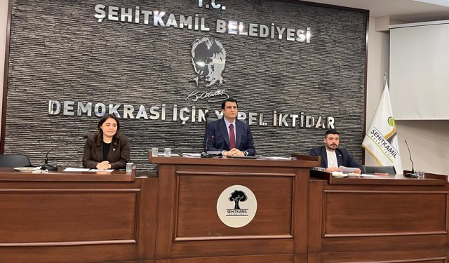 Yılmaz’dan Yıldırım’a meclis kürsüsünde sert yanıt