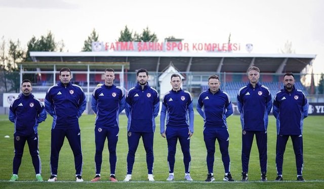 Gaziantep FK, Radoi yönetiminde Eyüpspor mesaisine başladı