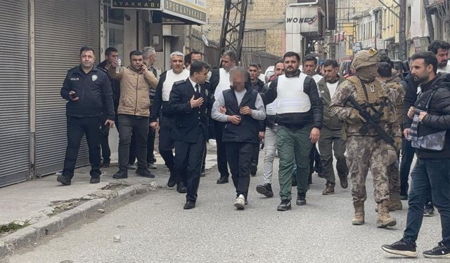 Gaziantep’te rehine krizi: Sevgilisini vurdu