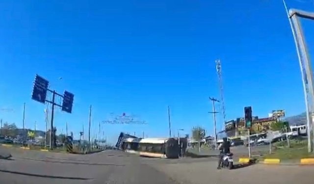 Kavşakta facianın eşiğinden dönüldü