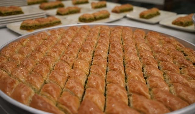 Kurban Bayramı öncesi baklavaya talep arttı