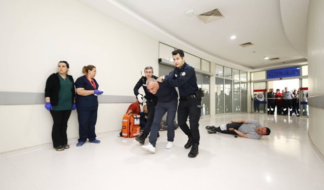 Gaziantep’te çocuk kaçırma tatbikatı gerçeğini aratmadı