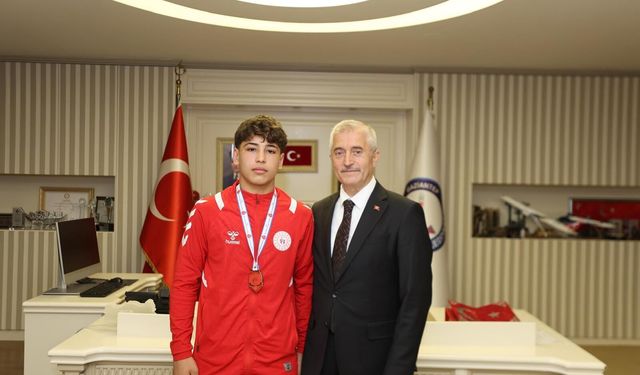Saruhan Karaoğlu Avrupa ikincisi oldu