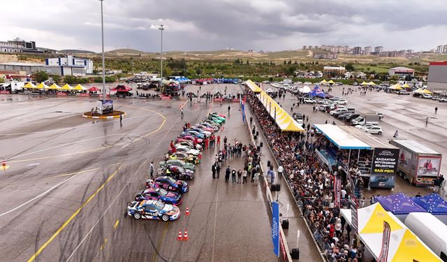 Türkiye Drift Şampiyonası Gaziantep’te nefes kesti