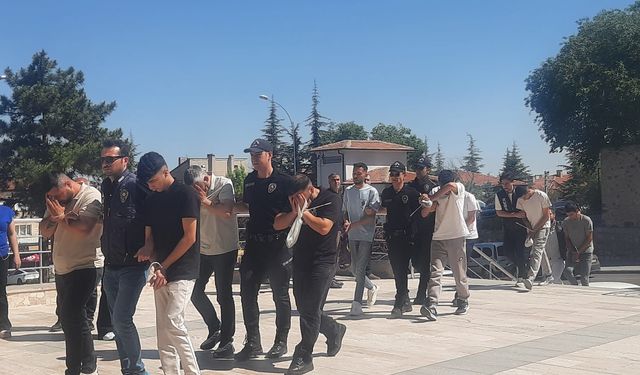 120 milyon liralık dolandırıcılık çetesi çökertildi