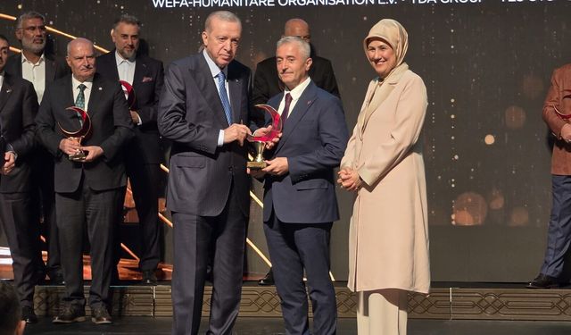 Cumhurbaşkanı Erdoğan'dan Tahmazoğu’na kan bağışı ödülü