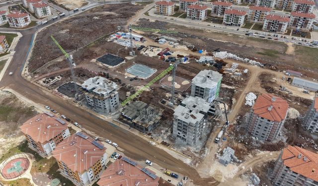 Kuzeyşehir’de dev konut hamlesi: 2 bi̇n konutun temeli̇ni̇ atıldı