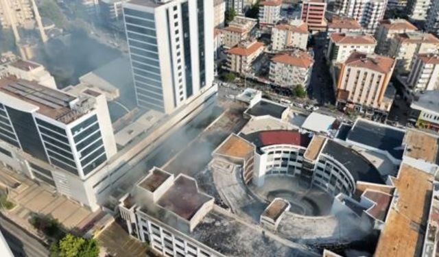 Gaziantep'te çatı yangınını İHA ekipleri tespit etti