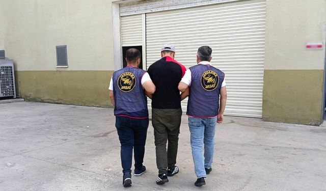 Gaziantep'te 31 suç kaydı bulunan firari kıskıvrak yakalandı