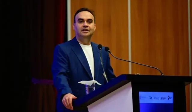 Bakan Kacır’dan köy okullarına bilim ve teknoloji vurgusu