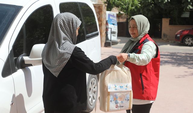 Nizip'te yeni doğan bebeklere belediyeden anlamlı destek