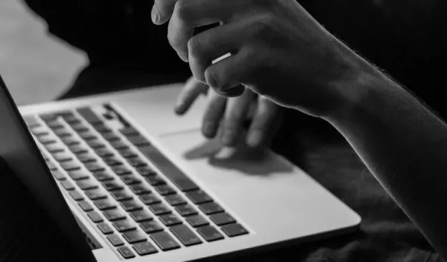 Uzmanlardan uyarı: Tarayıcıda saklanan parolalar risk oluşturuyor