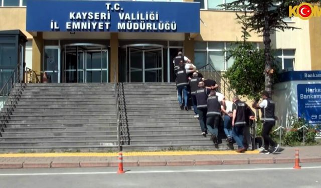 Sahte ehliyet şebekesine operasyon