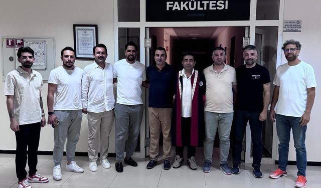Hayallerinden vazgeçmedi, 55'inde mezun oldu
