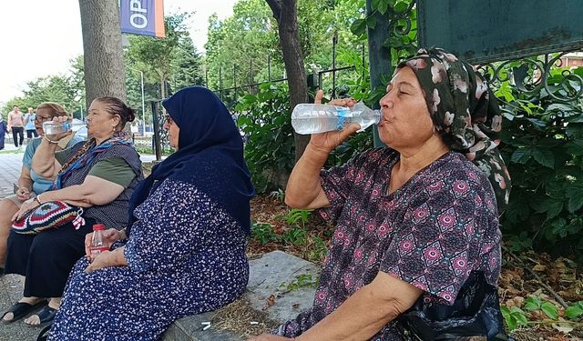 Yetersiz su tüketimi büyük risk oluşturuyor