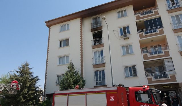 Kilis’te apartman dairesinde yangın