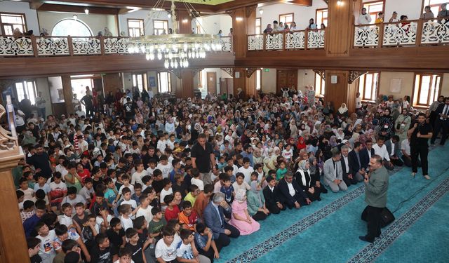 Gaziantep’te çocuklar cami şenliğinde buluştu