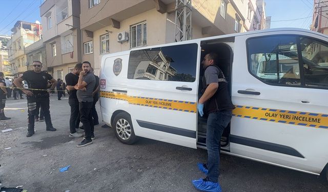 Gaziantep’te eşini öldüren zanlı, sokakta çocuklara ateş açtı