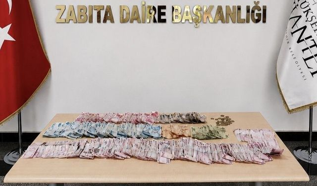 Gaziantep'te kadın dilencinin üzerinden çıkan para şaşırttı