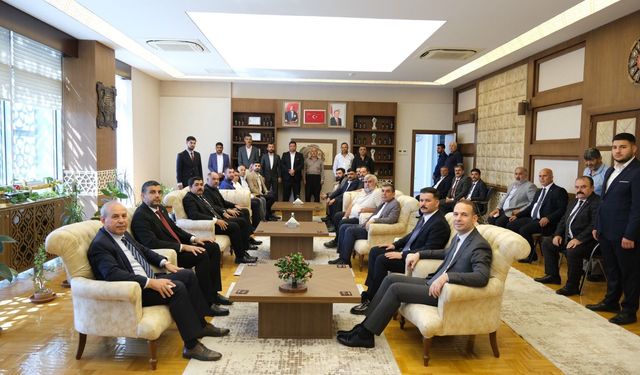 MHP Gaziantep Nizip’te kurum ve teşkilatlarla buluştu
