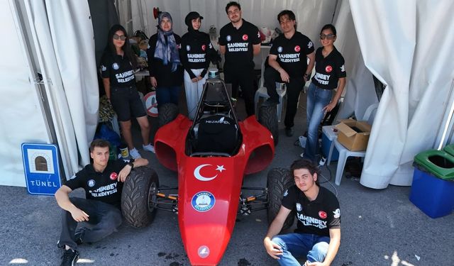 Gaziantep'in HEZARFEN takımı dereceye girdi