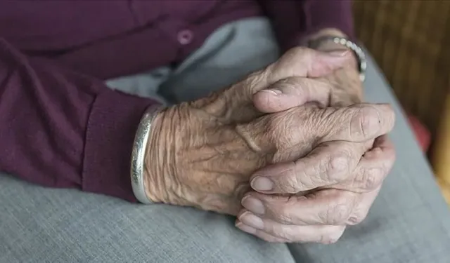 Alzheimer’da erken tanı için belirtilere dikkat