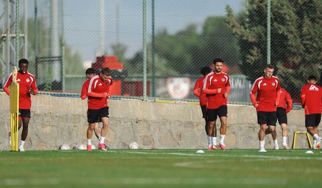 Gaziantep FK’da milli ara sonrası yoğun mesai