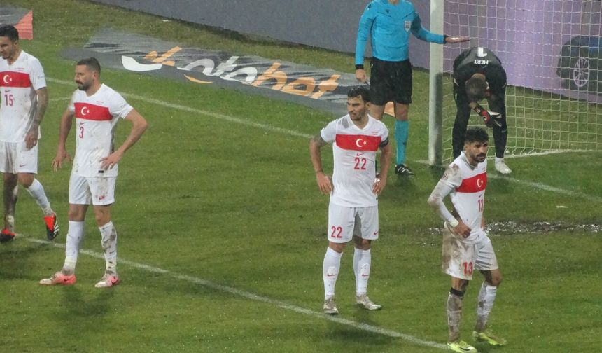 UEFA Uluslar Ligi: Karadağ: 2 - Türkiye: 1 (İlk yarı)