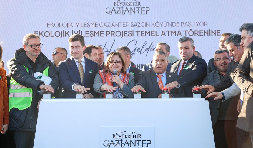 Gaziantep Büyükşehir, Sazgın Köyü Meydanı'nı yeniden tasarlıyor