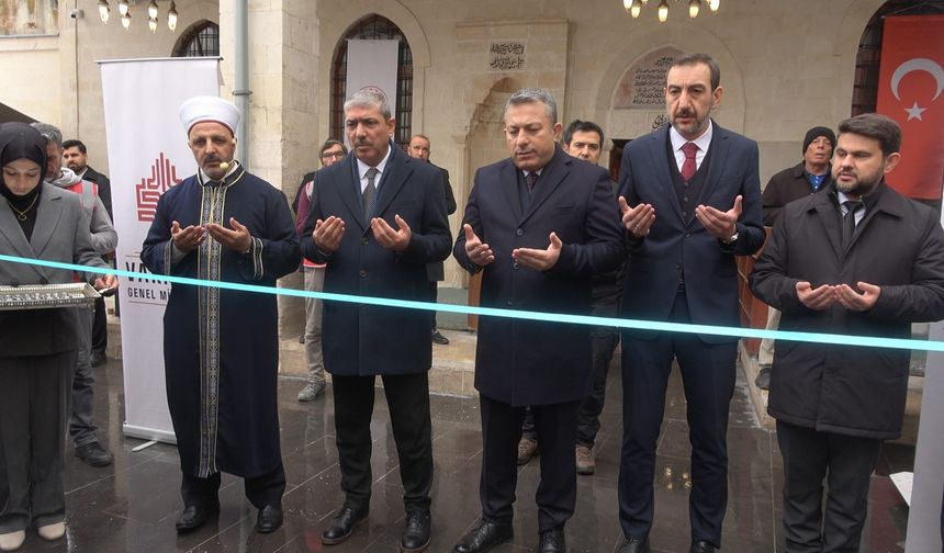 Tarihi cami yeniden ibadete açıldı