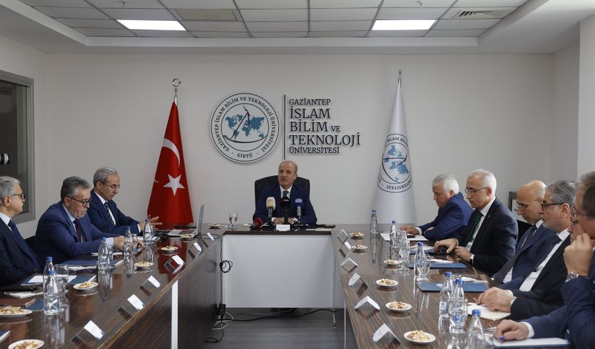 YÖK Başkanı Prof. Dr. Erol Özvar GİBTÜ’yü ziyaret etti